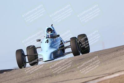 media/Oct-26-2025-CalClub SCCA (Sun) [[8ce1e69566]]/Group 6/Grapevine/